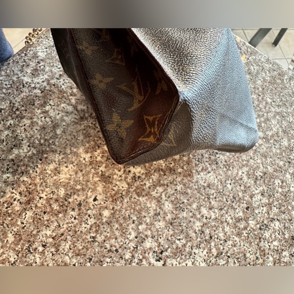 Vintage LOUIS VUITTON Monogram Pouche Toilette 26 Clutch Bag converted - Picture 9 of 14